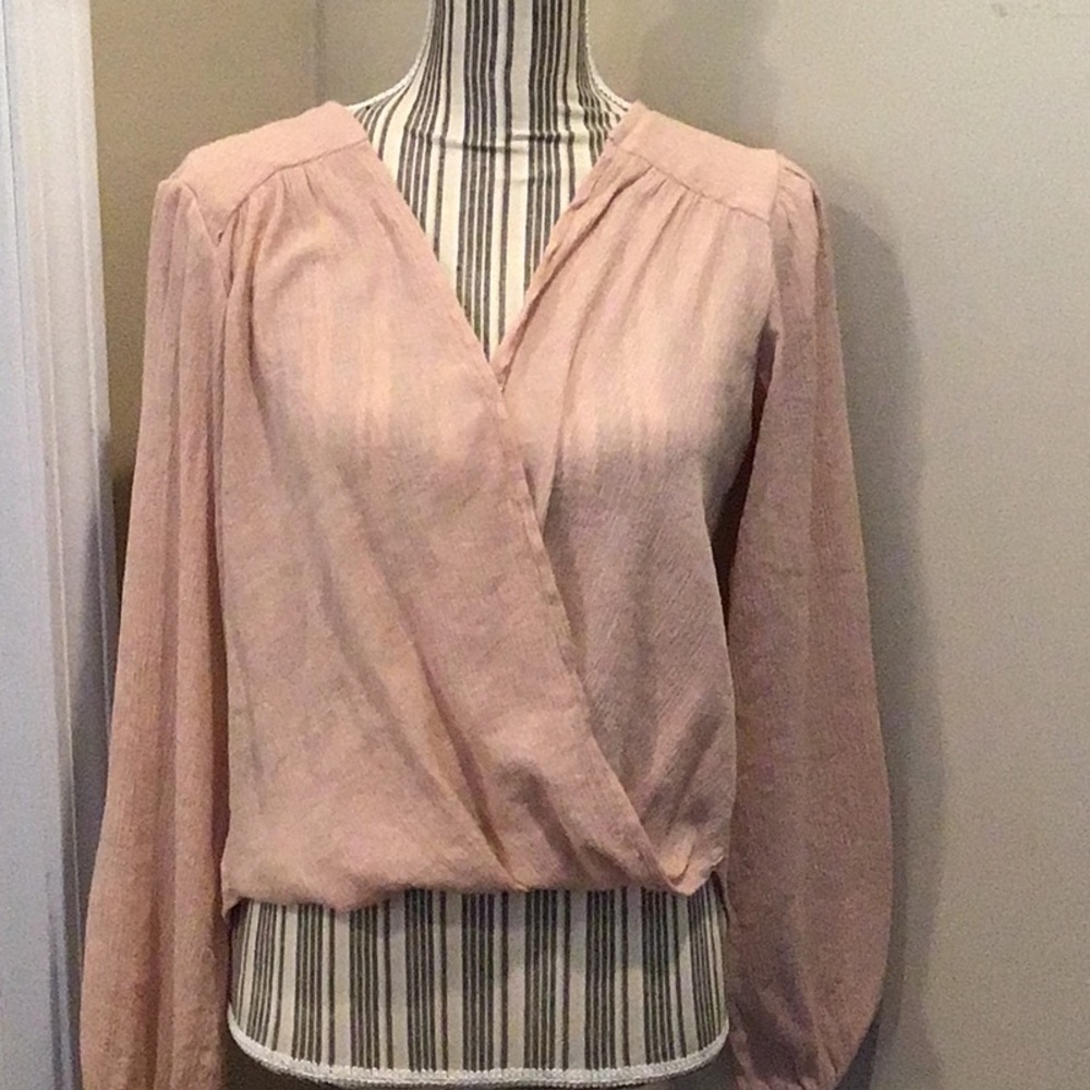 Free People Crossover Peach Colored Long Sleeve Top Size XSmall